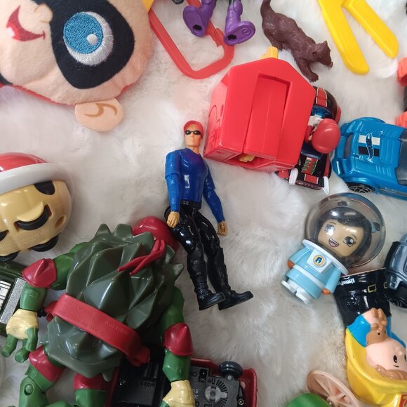 lot of 23 piece random kids toys some vintage - some have flaws see all pictures - Picture 4 of 12